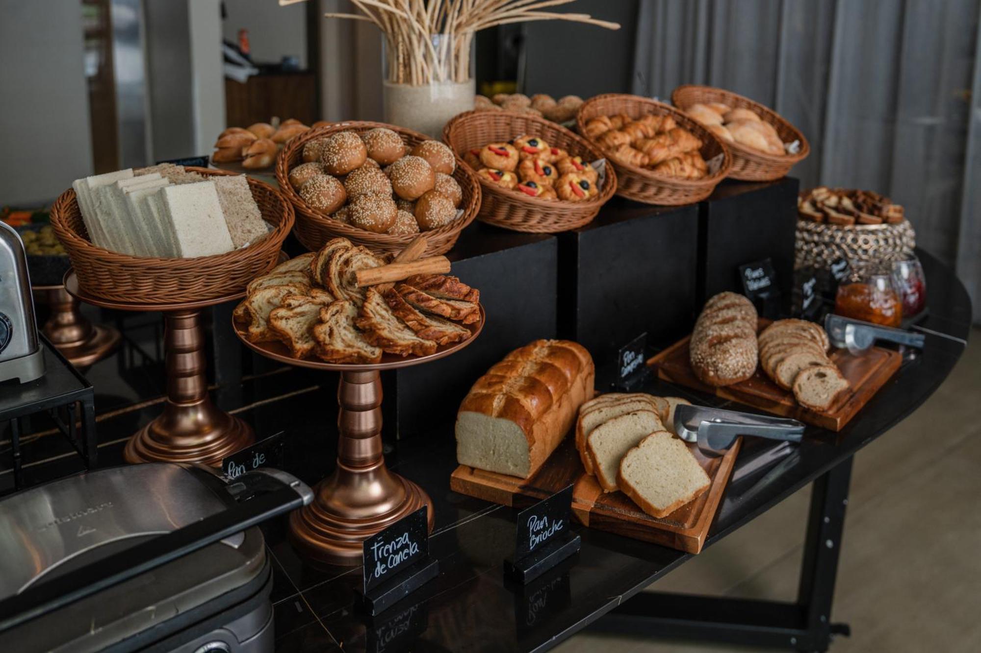 Novotel Lima San Isidro Zewnętrze zdjęcie